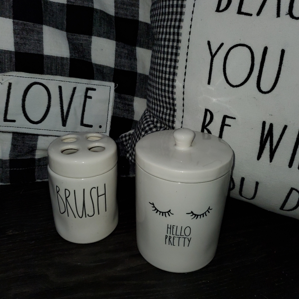 Rae Dunn 2 piece Bathroom brush and yellow pretty